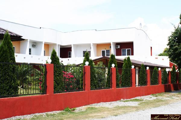 Hotel Sharmat Πιτσούντα Εξωτερικό φωτογραφία