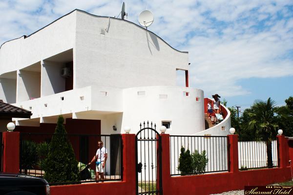 Hotel Sharmat Πιτσούντα Εξωτερικό φωτογραφία