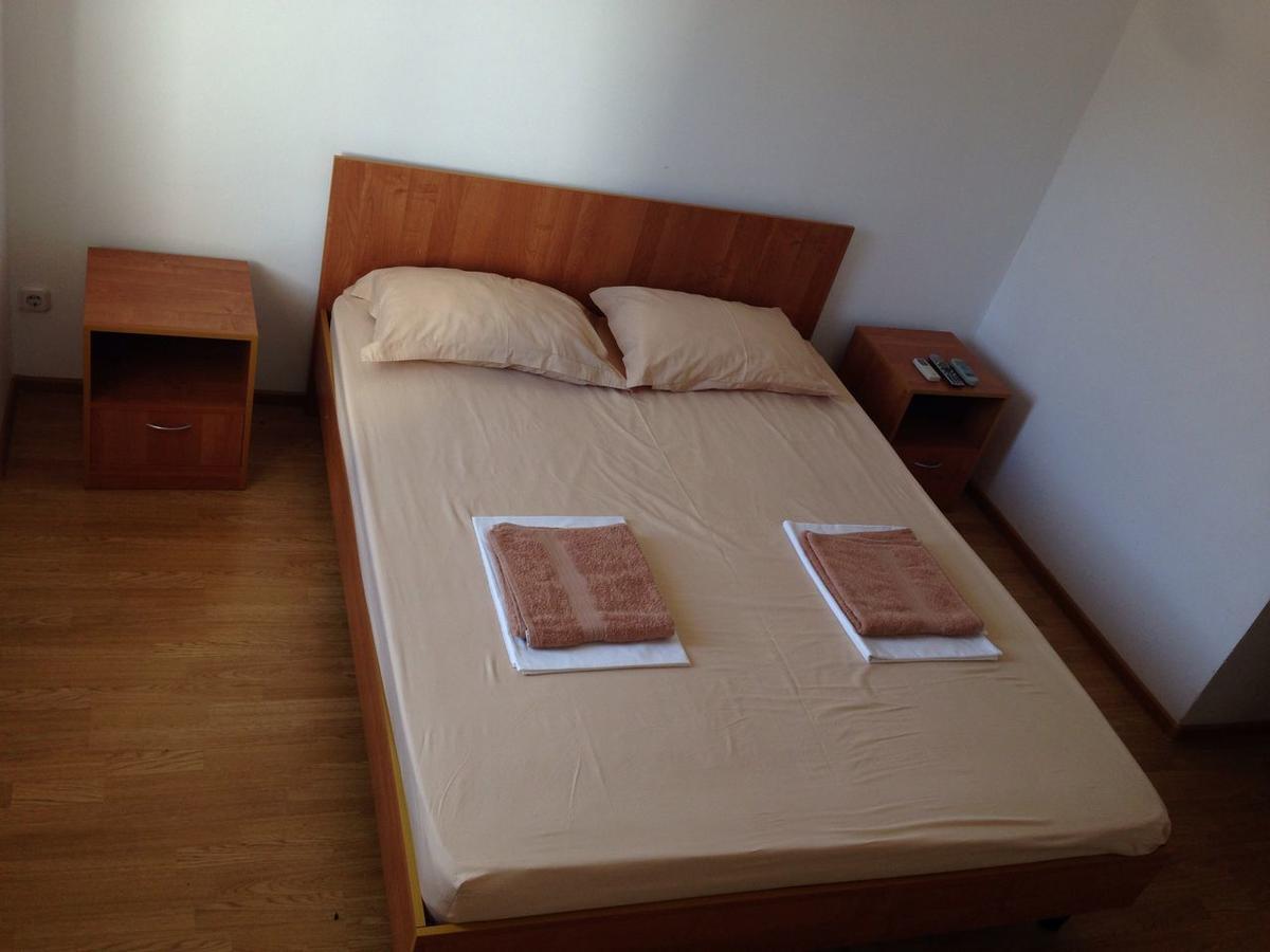 Hotel Sharmat Πιτσούντα Εξωτερικό φωτογραφία